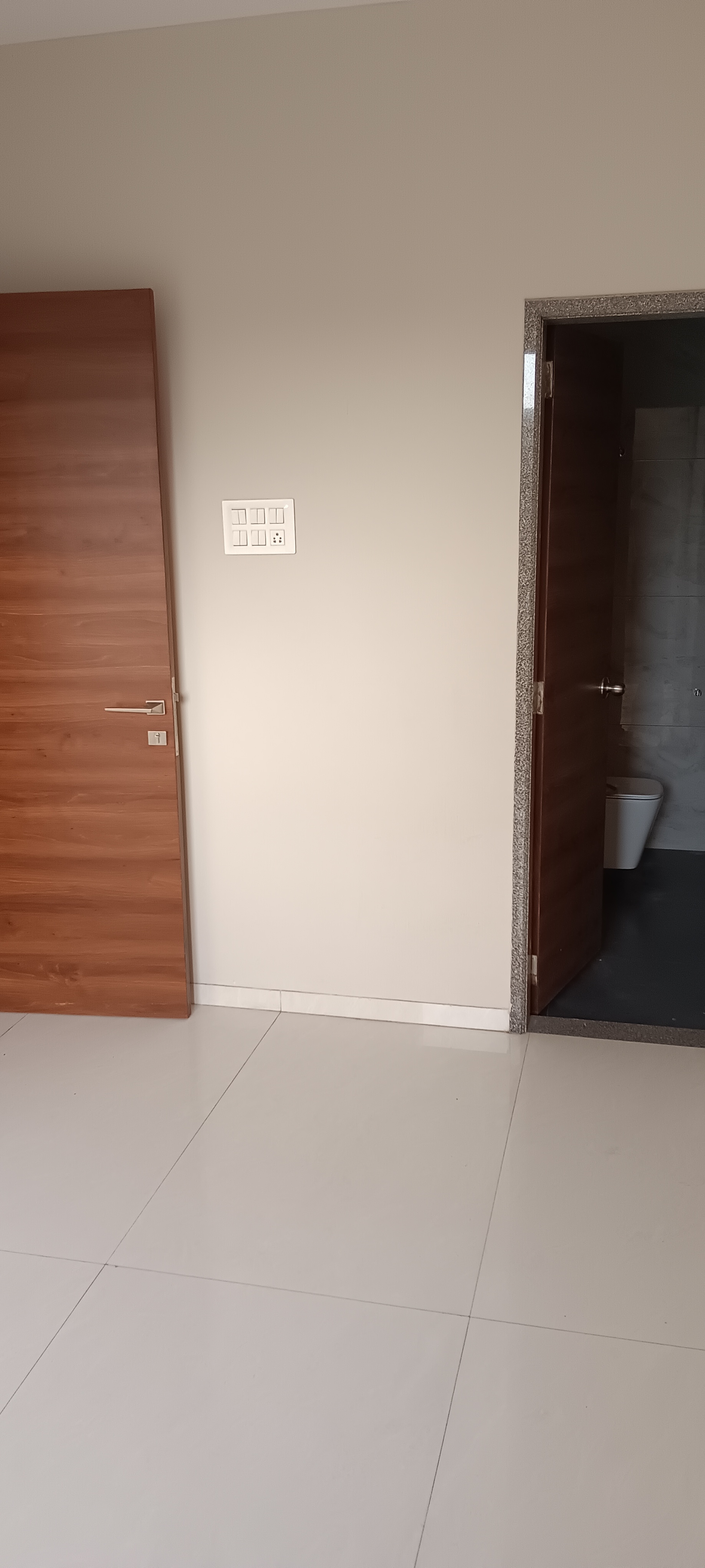 2.5 BHK + Pooja Room Apartment For Sale in New Gajanan Maharaj Nagar