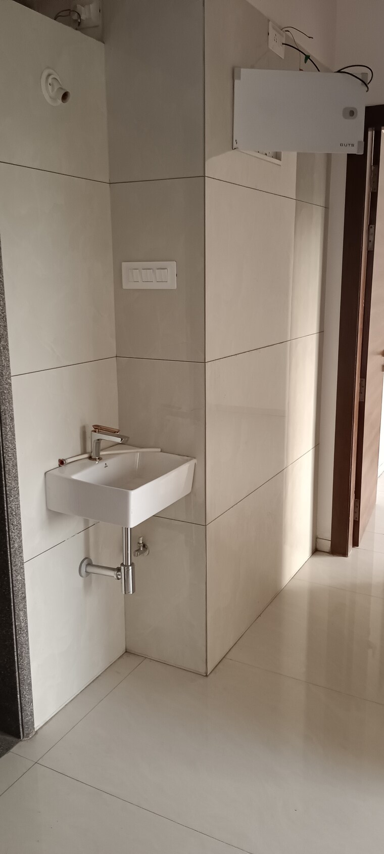 Bathroom, kalyan west 2.5 Bedroom 1300 Sq.Ft. Apartment In Kalyan West Thane 9282869