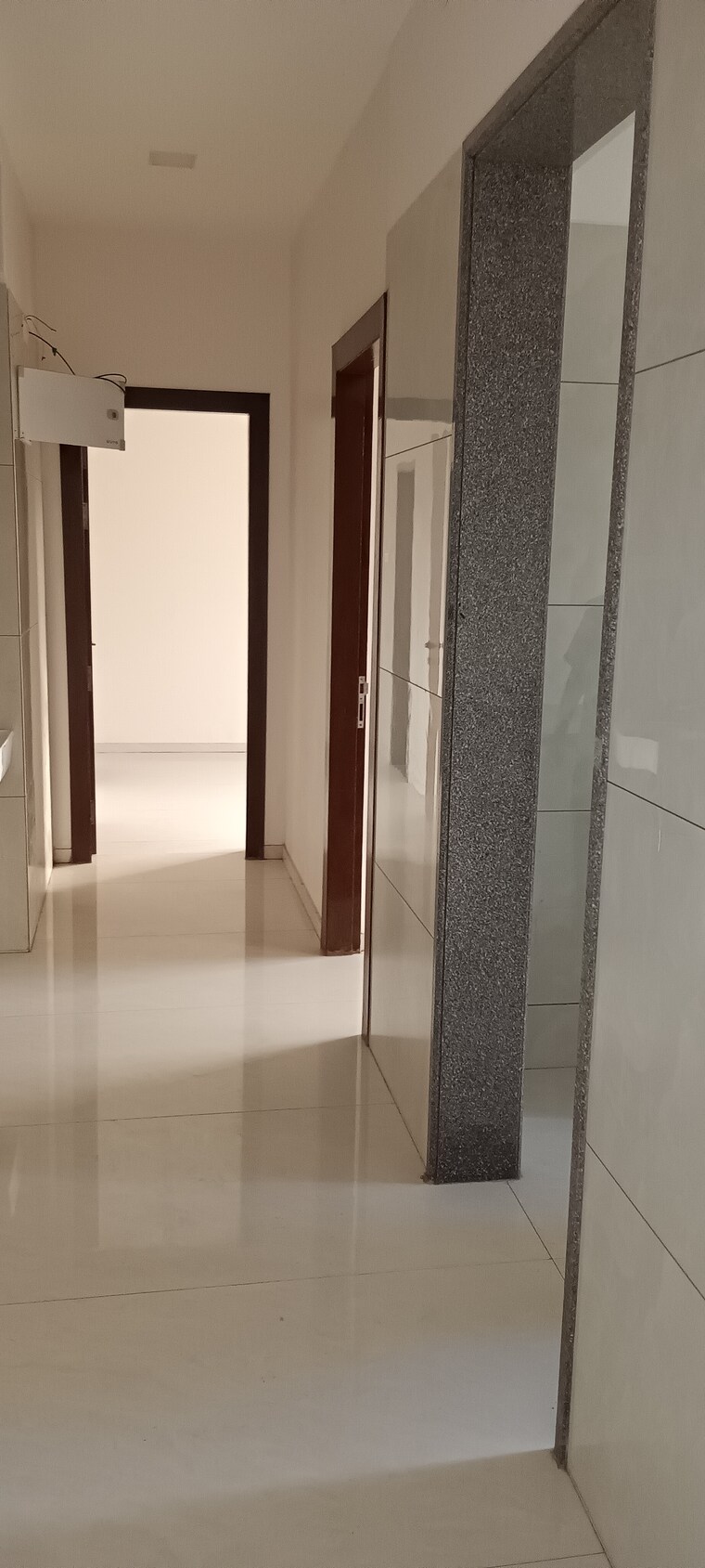 undefined, kalyan west 2.5 Bedroom 1300 Sq.Ft. Apartment In Kalyan West Thane 9282869