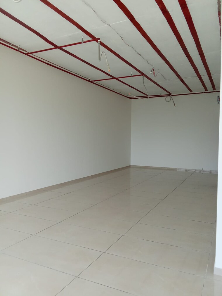 Room, chandak-unicorn Commercial Office Space 668 Sq.Ft. In Andheri West Mumbai 9282874