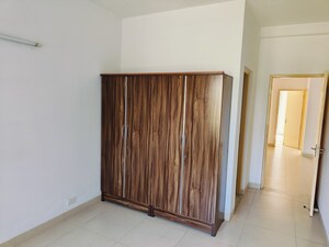 Room in 3 BHK Builder Floor at Vatika India Next Primrose Floors, Sector 82 – for Rent