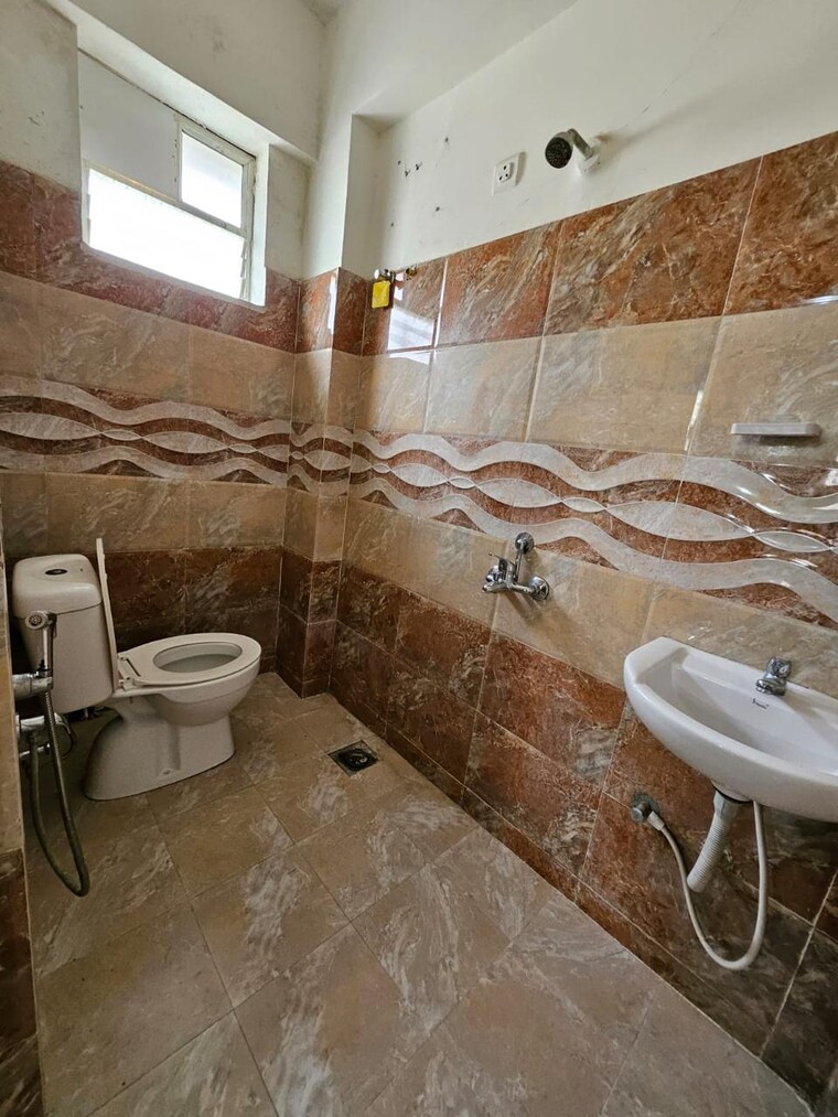 Bathroom, empire-meadows 2 Bedroom 980 Sq.Ft. Apartment In Ameenpur Hyderabad 9282876