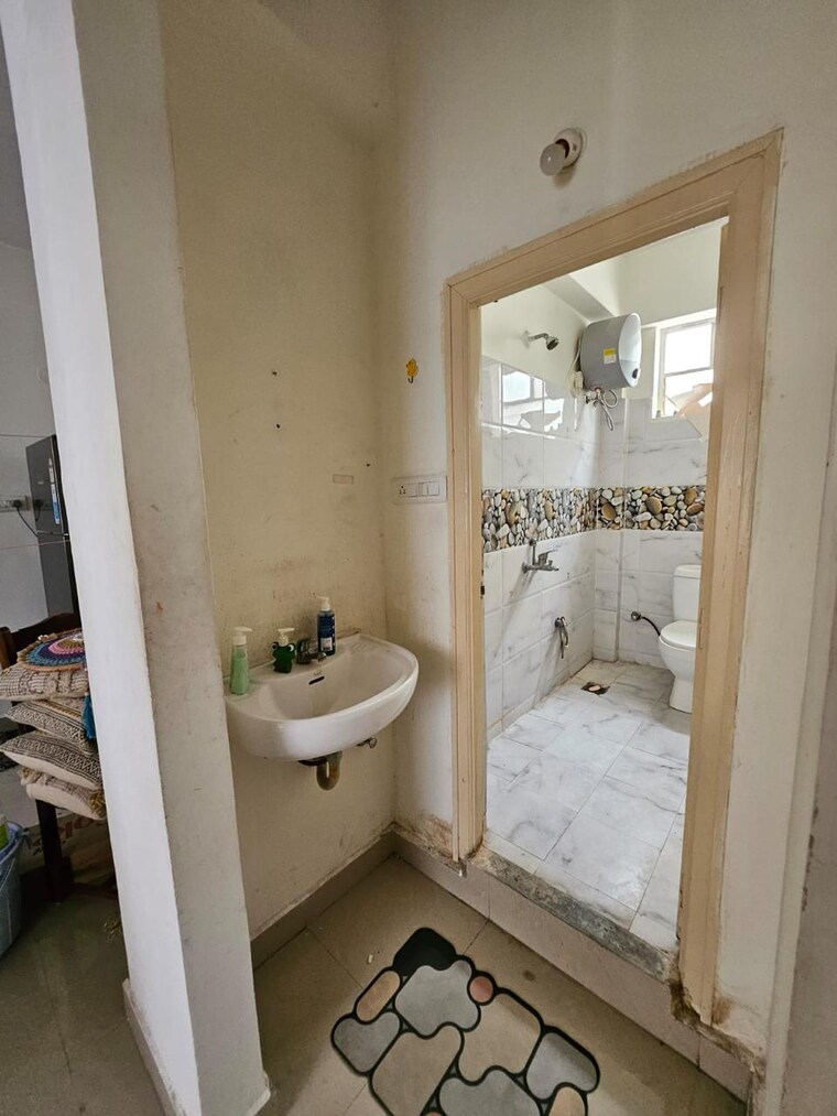 Bathroom, empire-meadows 2 Bedroom 980 Sq.Ft. Apartment In Ameenpur Hyderabad 9282876