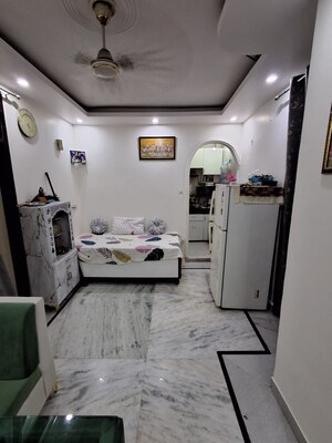 Team Area in 3 BHK Builder Floor at Govindpuri – for Rent