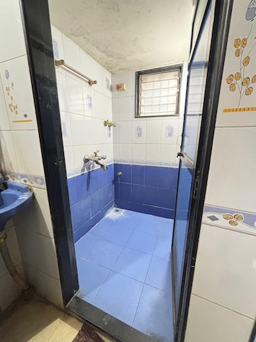 Team Area in 1 RK Apartment at Prayag Nagari Nivara CHS, Goregaon East – for Rent