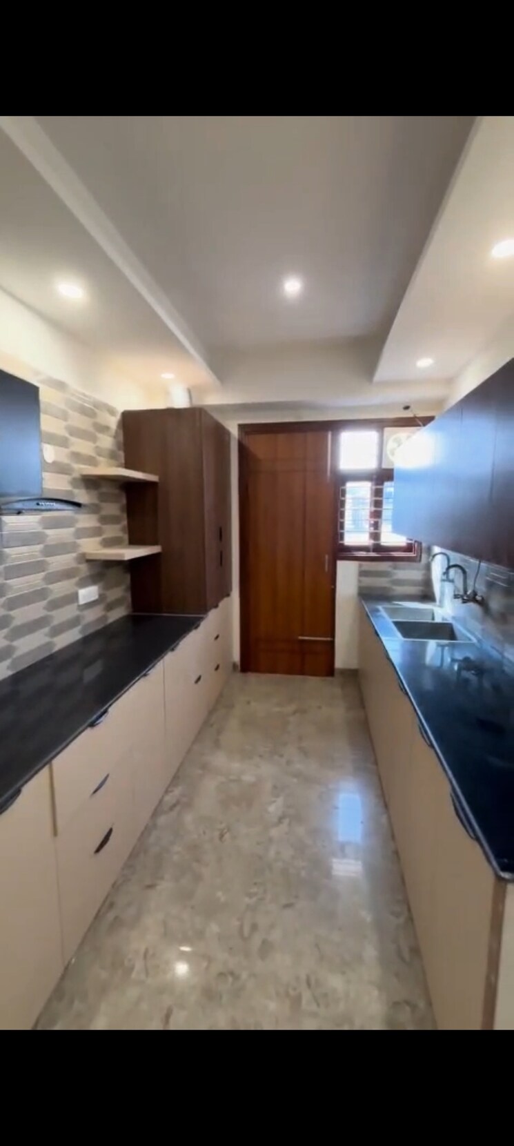 Kitchen, sector 45 4 Bedroom 2400 Sq.Ft. Builder Floor In Sector 45 Gurgaon 9282963
