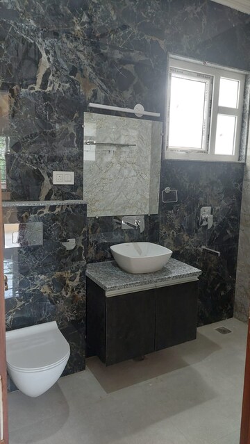 Bathroom in 3.5 BHK Builder Floor at Sector 45 – for Rent
