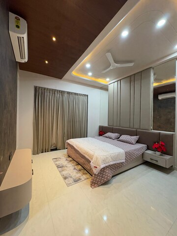 Bedroom in 4 BHK Independent House at Vaishali Nagar – for Sale