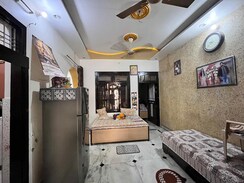 6 BHK + Extra Room Independent House For Sale in Dayal Bagh
