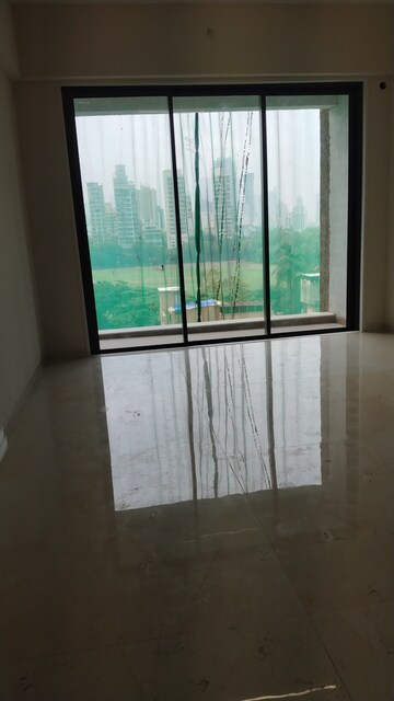 Room in 3 BHK Apartment at Sugee Vijayshree, Dadar West – for Sale