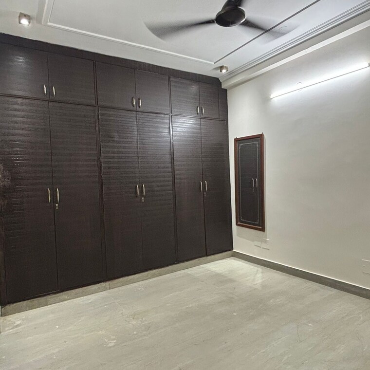 Room, malviya nagar 3 Bedroom 1200 Sq.Ft. Builder Floor In Malviya Nagar Delhi 9283031