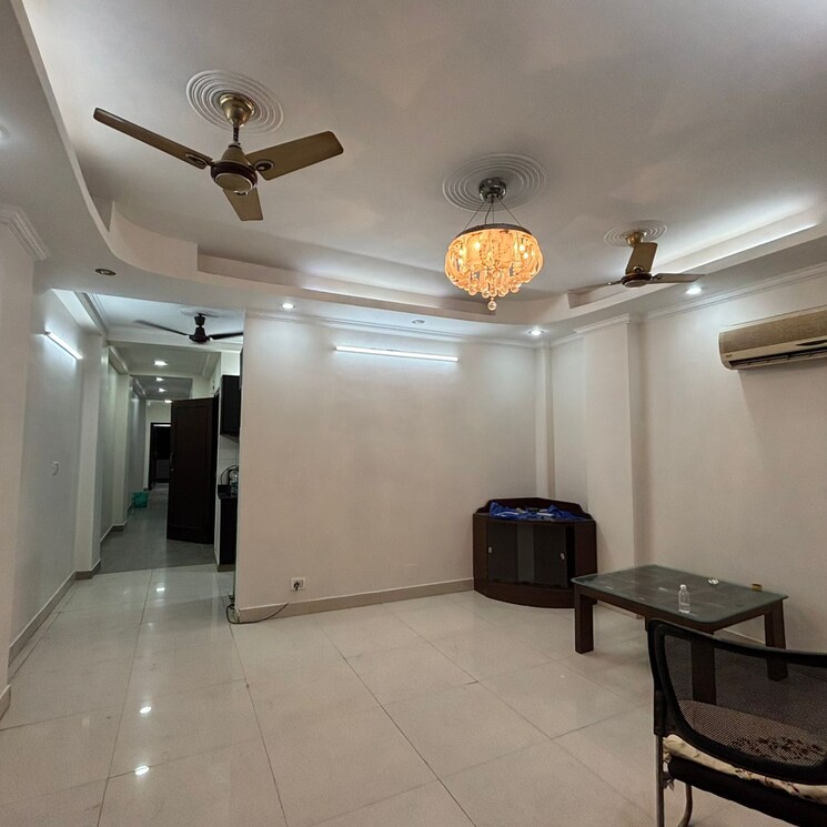 Team Area, malviya nagar 3 Bedroom 1200 Sq.Ft. Builder Floor In Malviya Nagar Delhi 9283031