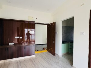 Room in 2 BHK Builder Floor at Nallagandla – for Rent