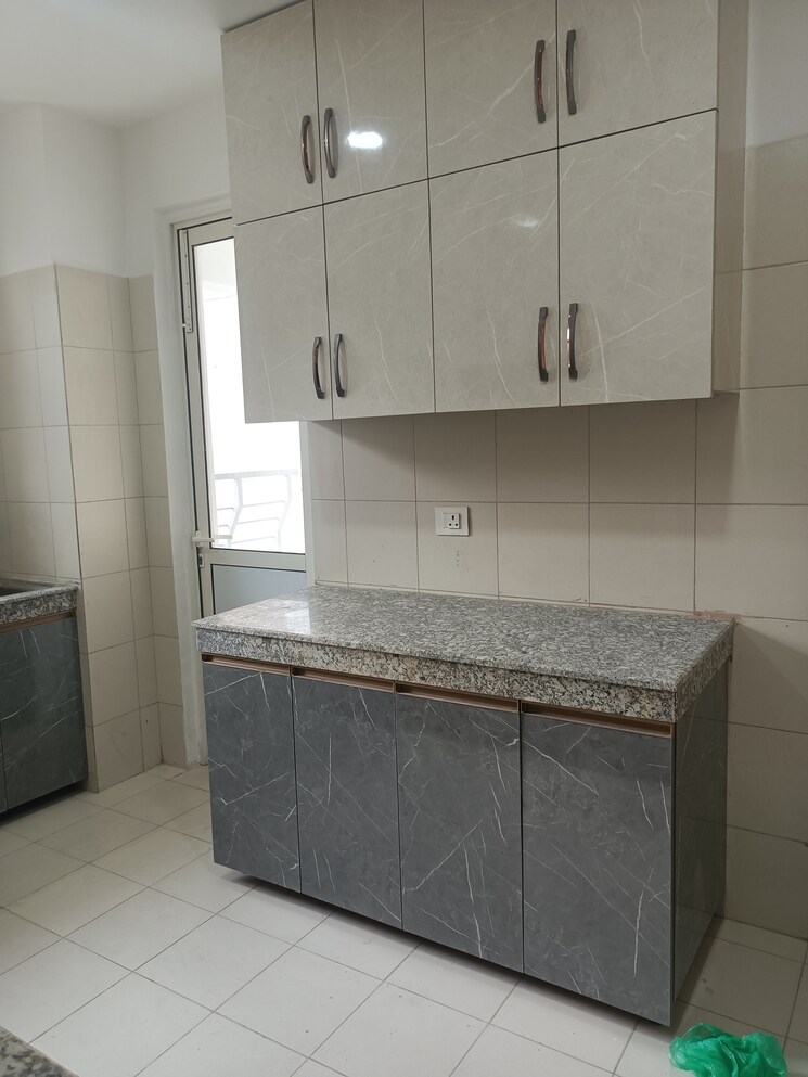 Bathroom, the-3c-lotus-panache 4 Bedroom 2795 Sq.Ft. Apartment In Sector 110 Noida 9283064