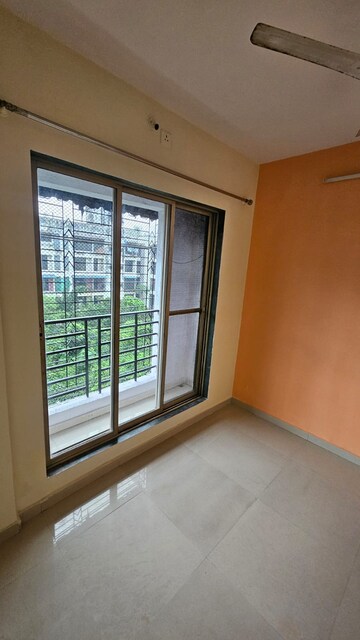 Bedroom in 1 BHK Apartment at Kharghar – for Sale