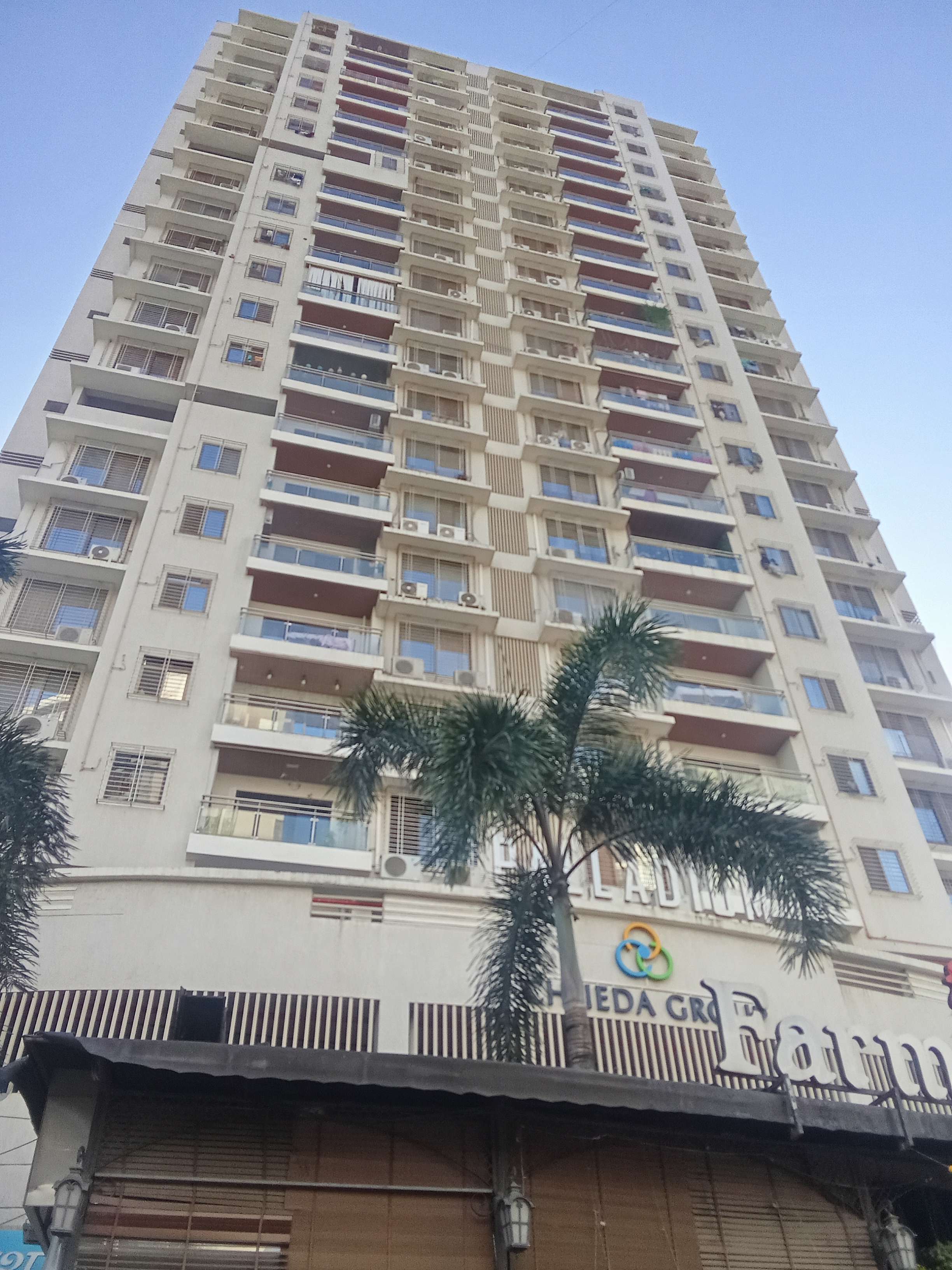 2 BHK 688 Sq.Ft. Apartment in Chheda Palladium