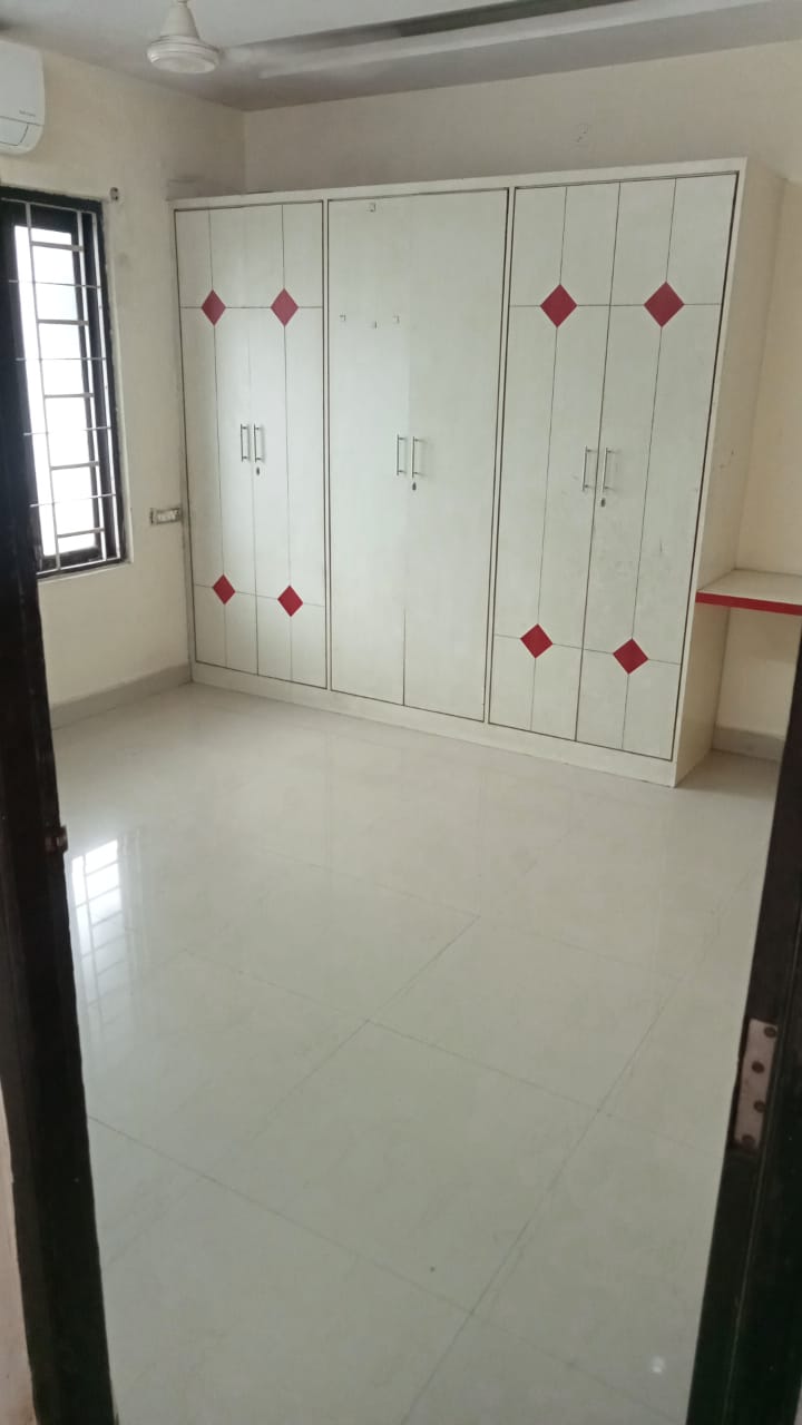 2 BHK Apartment For Sale in Barkatpura