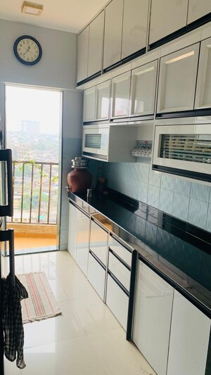 Kitchen in 2.5 BHK Apartment at Everest World Morning Glory CHS Ltd, Kolshet Road – for Sale