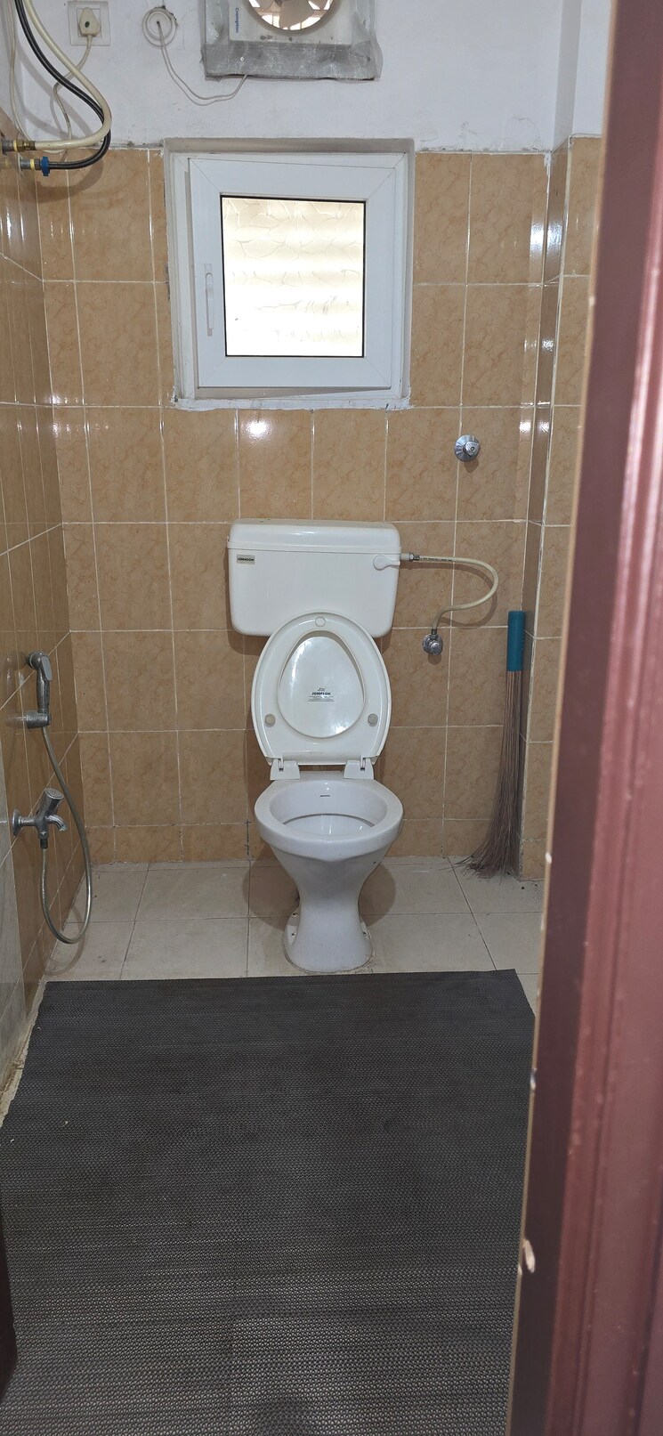 Bathroom, sri-mahalakshmi-residency 4 Bedroom 1921 Sq.Ft. Apartment In Upparpalli Hyderabad 9283194