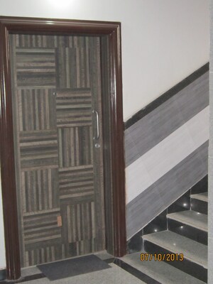 Staircase in 3 BHK Apartment at Shankar Nagar – for Rent