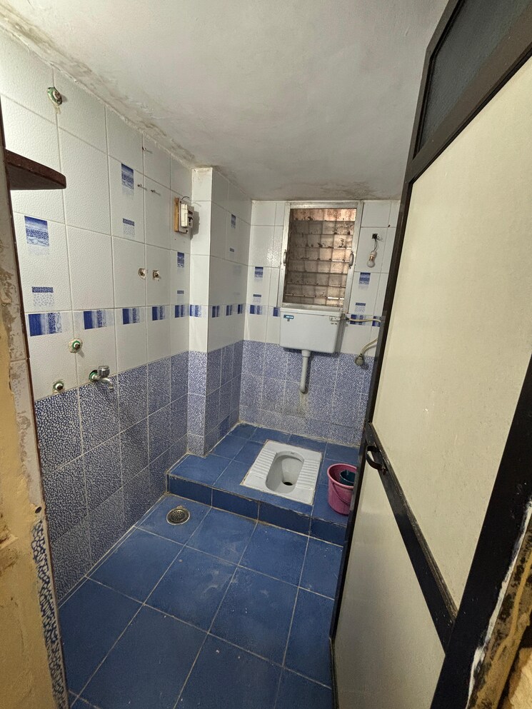 Team Area, raj-tarang 1 RK 495 Sq.Ft. Apartment In Dahisar East Mumbai 9283284