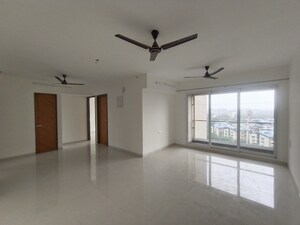 Room in 3 BHK Apartment at Continental Signature, Nerul Sector 17 – for Sale