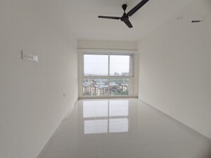Room in 3 BHK Apartment at Continental Signature, Nerul Sector 17 – for Sale