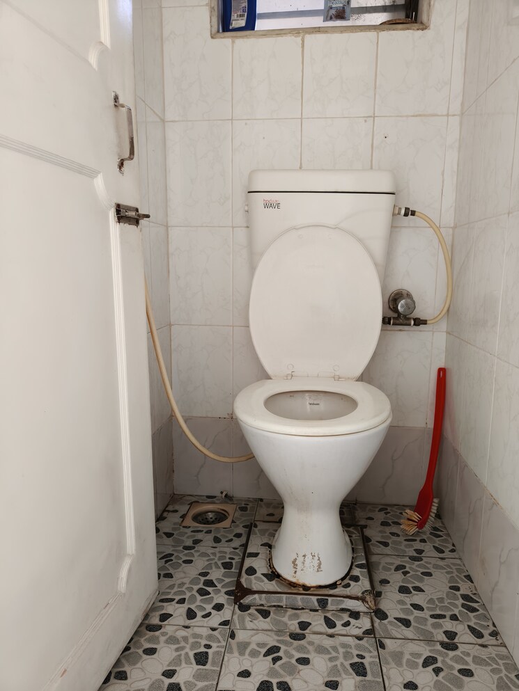 Bathroom, nerul sector 27 1 Bedroom 550 Sq.Ft. Apartment In Nerul Sector 27 Navi Mumbai 9282498