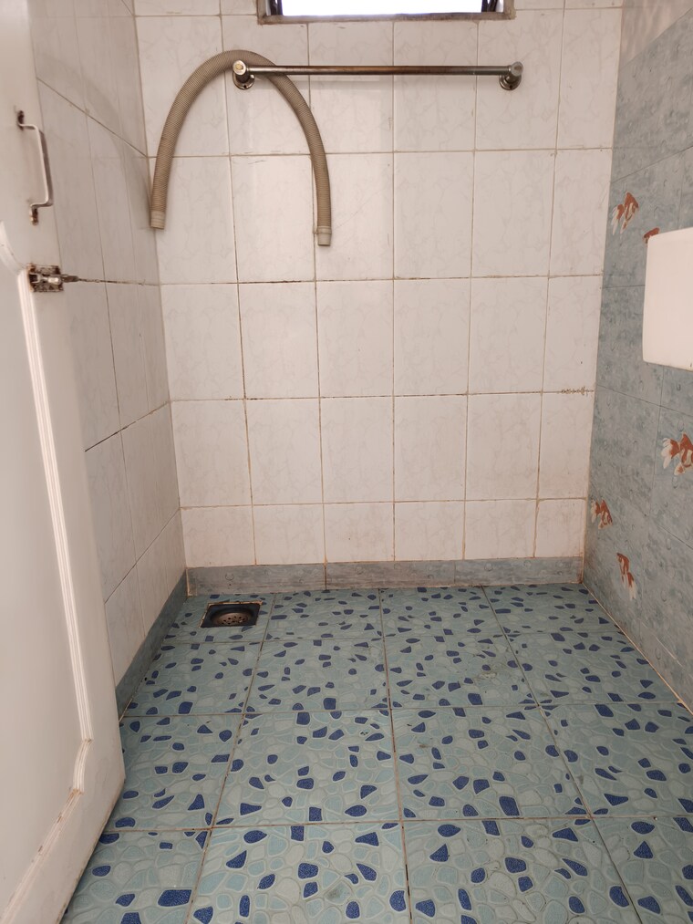 Bathroom, nerul sector 27 1 Bedroom 550 Sq.Ft. Apartment In Nerul Sector 27 Navi Mumbai 9282498