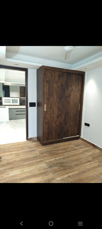 Room in 1 BHK Builder Floor at Saket – for Rent