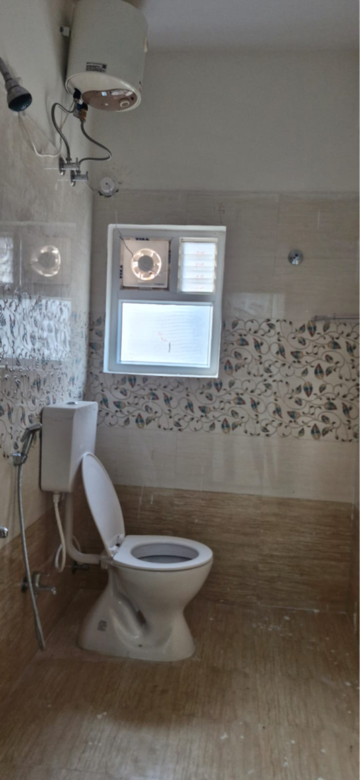 Bathroom in 3 BHK Builder Floor at Kondapur – for Rent