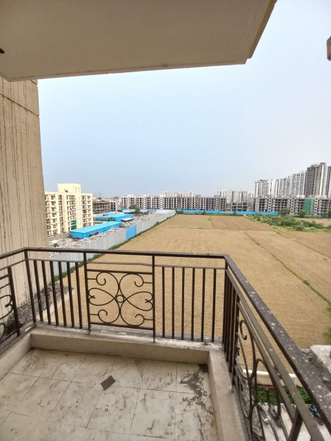 2 BHK Apartment For Rent in Signature The Millennia 2