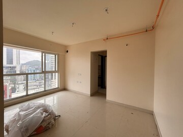 Room in 1.5 BHK Apartment at Sheth Avante, Kanjurmarg West – for Rent