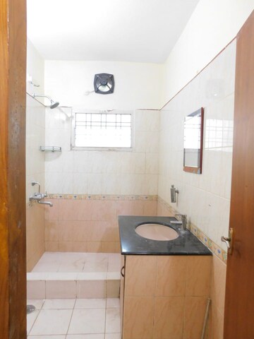 Bathroom in 5 BHK Villa at Madhapur – for Rent