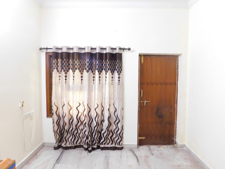 Room, madhapur 5 Bedroom 3000 Sq.Ft. Villa In Madhapur Hyderabad 9283377