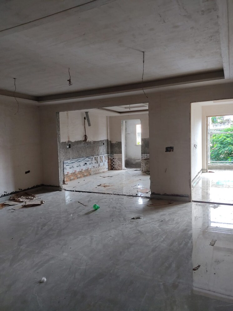 Room, parklands 4 Bedroom 380 Sq.Yd. Builder Floor In Sector 85 Faridabad 9283399