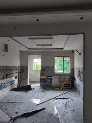 Living Room in 4 BHK Builder Floor at Parklands, Sector 85 – for Sale
