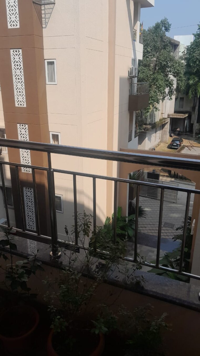 Balcony, kathartoli 3 Bedroom 1760 Sq.Ft. Apartment In Kathartoli Ranchi 9283410