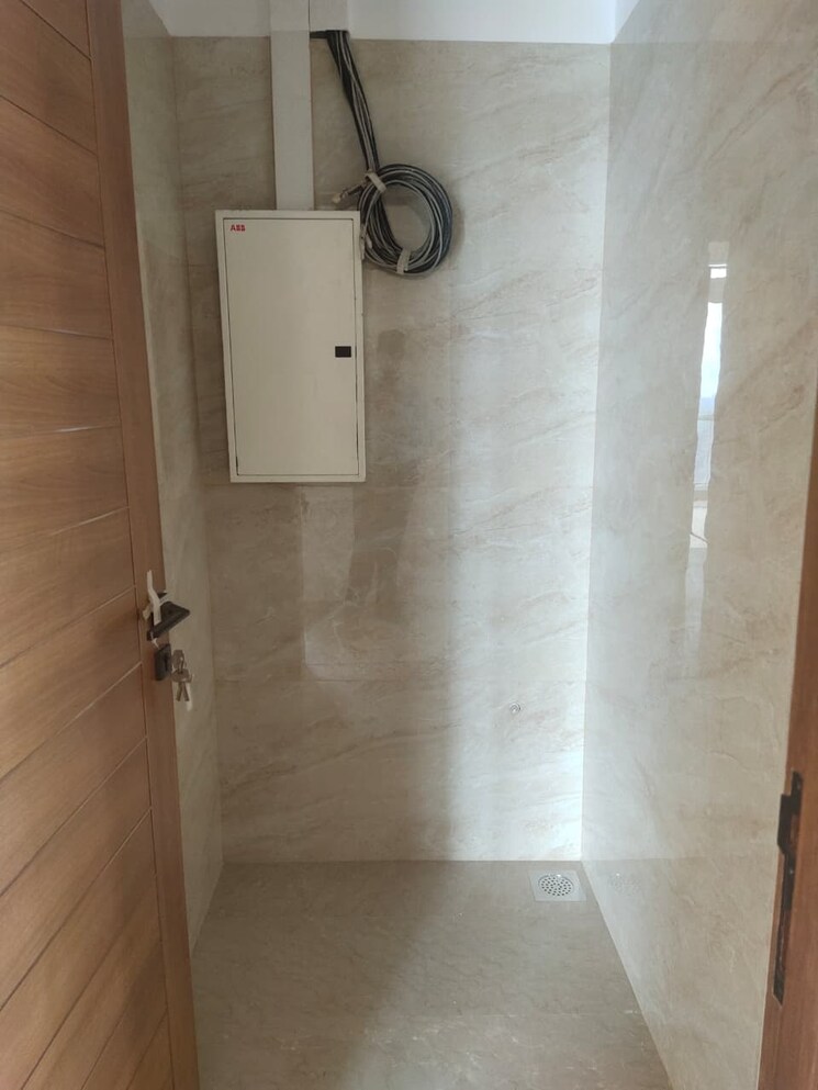 Bathroom, enpar-lotus-101-worli-residences 3 Bedroom 1600 Sq.Ft. Apartment In Lower Parel Mumbai 9283446