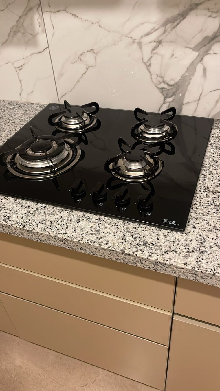 Kitchen, suncity-vatsal-valley 3 Bedroom 1430 Sq.Ft. Apartment In Gwal Pahari Gurgaon 9283442