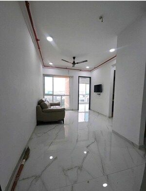 1 BHK Apartment For Rent in Nahar Amaryllis Towers and Plaza, Chandivali