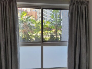 Room in 3 BHK Apartment at SNN Clermont, Hebbal – for Rent