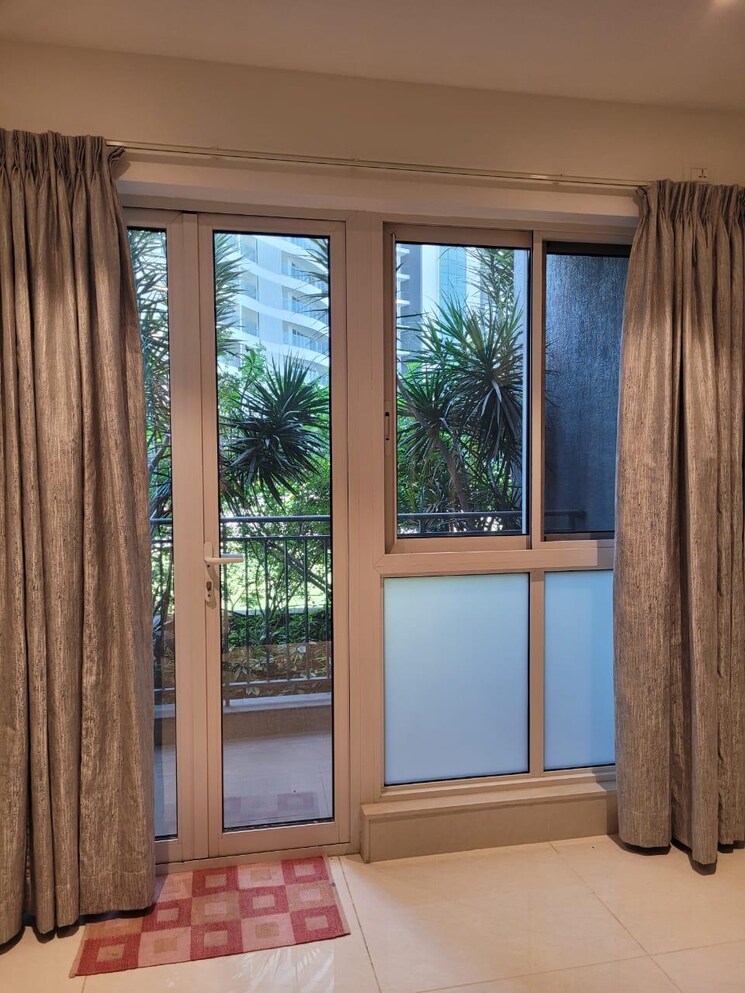 Balcony, snn-clermont 3 Bedroom 2526 Sq.Ft. Apartment In Hebbal Bangalore 9283461