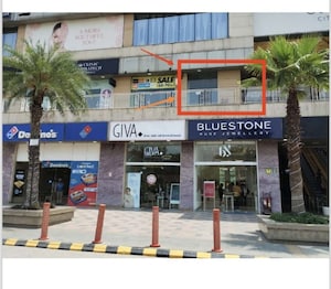  Showroom For Rent in Good Earth City Center Mall, Sector 50