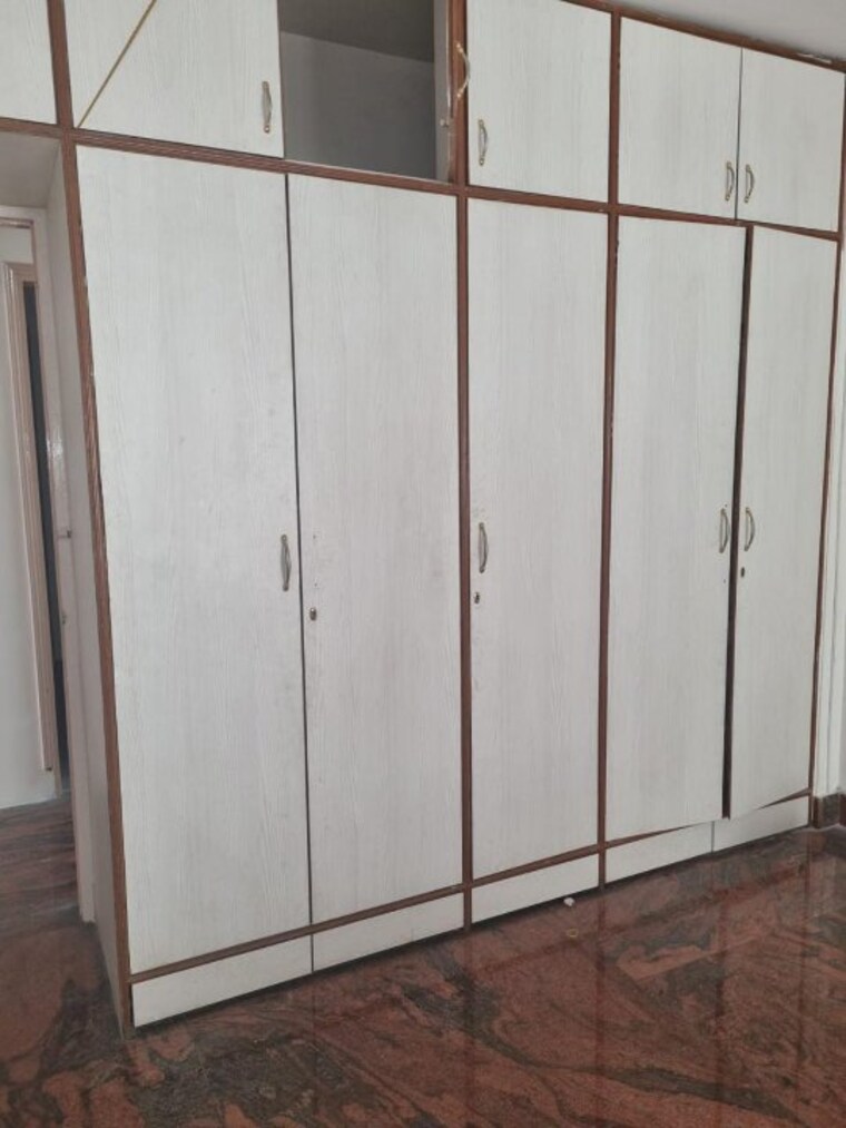 undefined, garden-apartments 3 Bedroom 1550 Sq.Ft. Apartment In Vittal Mallya Road Bangalore 9283444