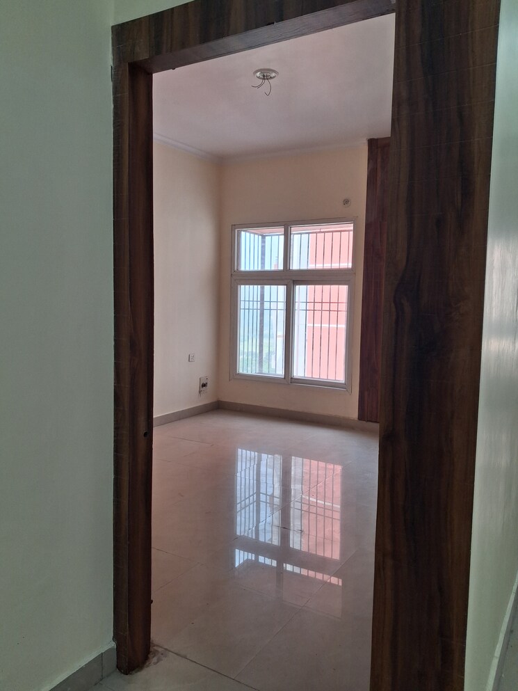 Room, gaurs-siddhartham 3 Bedroom 1195 Sq.Ft. Apartment In Siddharth Vihar Ghaziabad 9283506
