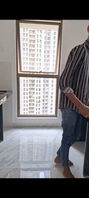  1 BHK Apartment at Raymond Ten X Habitat, Pokhran Road No Two – for Rent