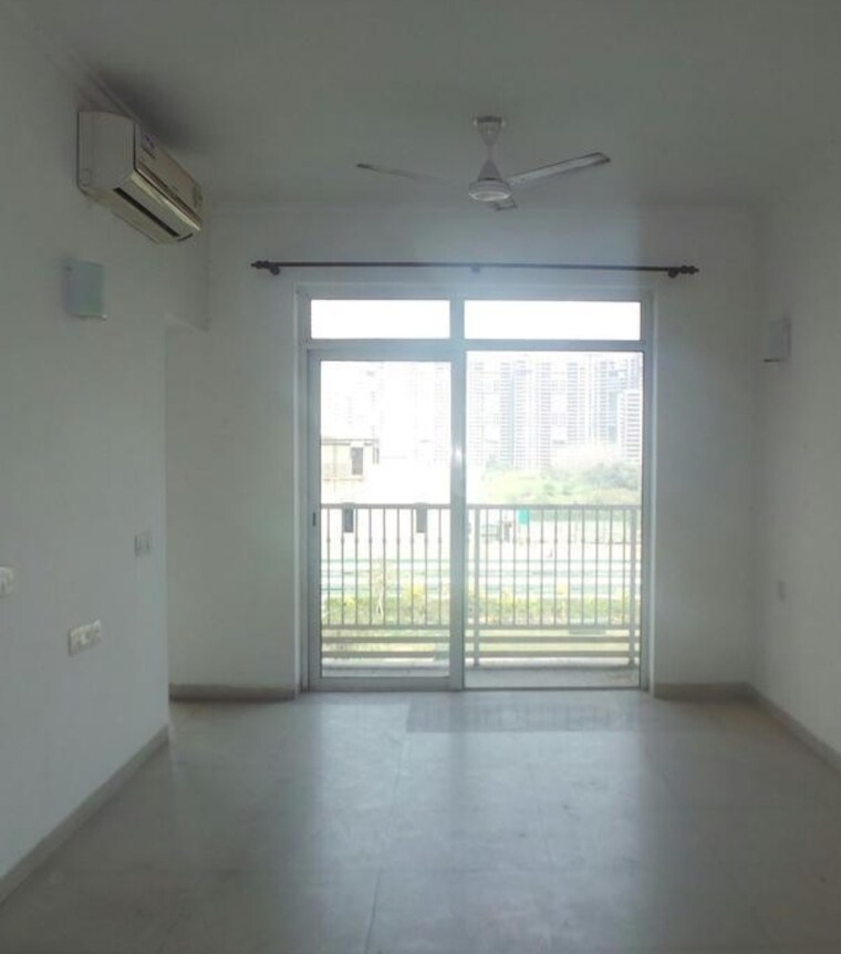 Room, hero-homes-phase-2 2 Bedroom 683 Sq.Ft. Apartment In Sector 104 Gurgaon 9283556