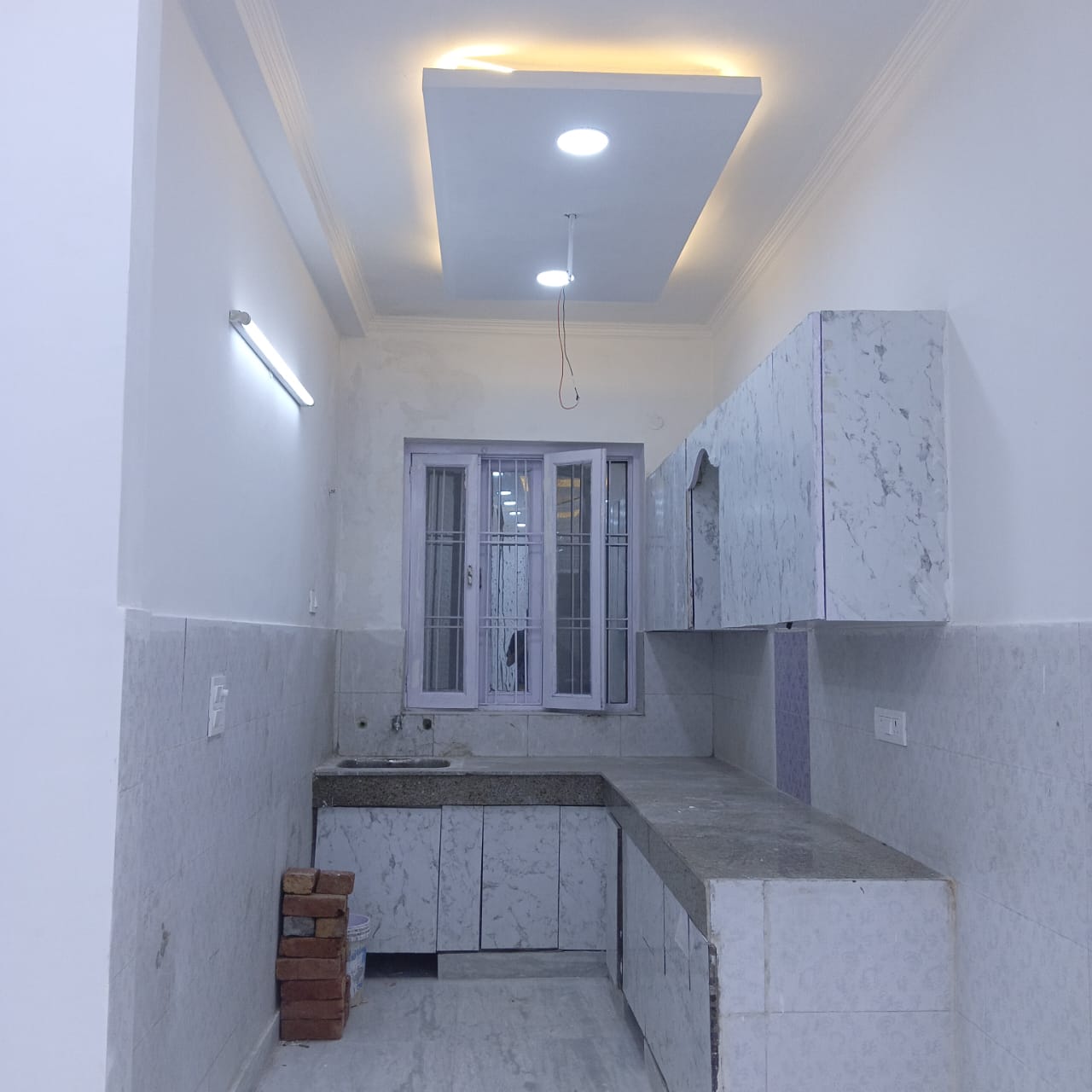 3 BHK + Pooja Room,Servant Room,Study Room,Extra Room Builder Floor For Rent in Green Fields Colony