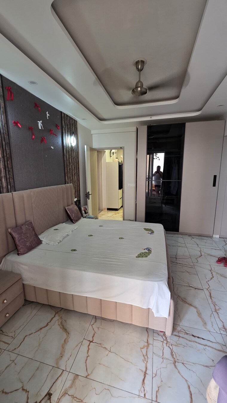 Bedroom, land-craft-golf-links-apartment-phase-2 3 Bedroom 2000 Sq.Ft. Apartment In Pandav Nagar Ghaziabad 9283579